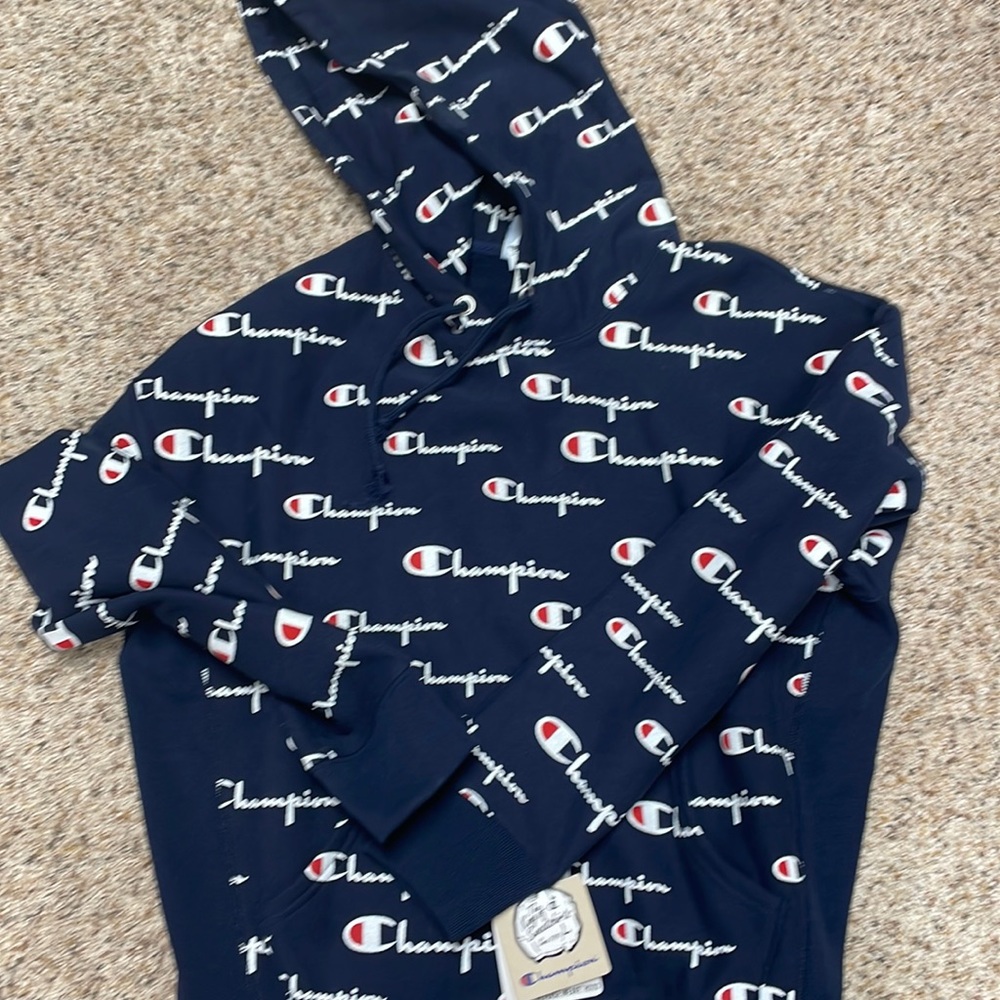 Womens champion logo hoodie NWT